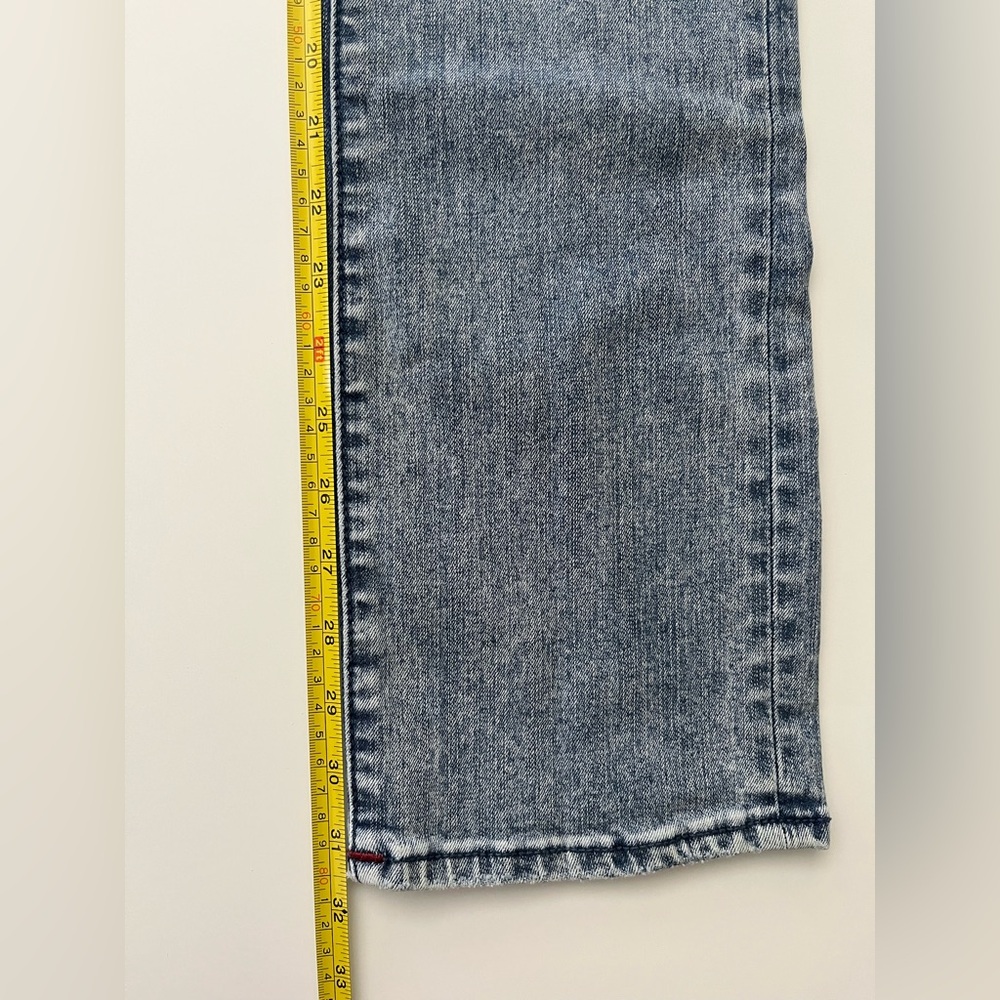 True Religion | Billie Mid Rise Straight Jeans - Picture 11 of 12